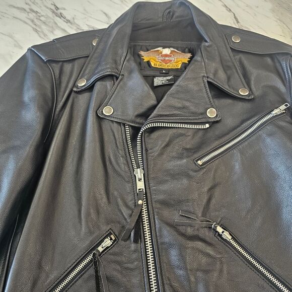 Harley-Davidson Black Leather Jacket with Silver Details - Picture 4 of 9